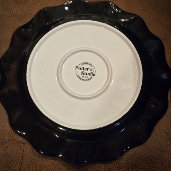 Potter's Studio Halloween VICTORIAN SKELETON (4-PC) Dinner Plates~ Scalloped/New - Picture 7 of 9